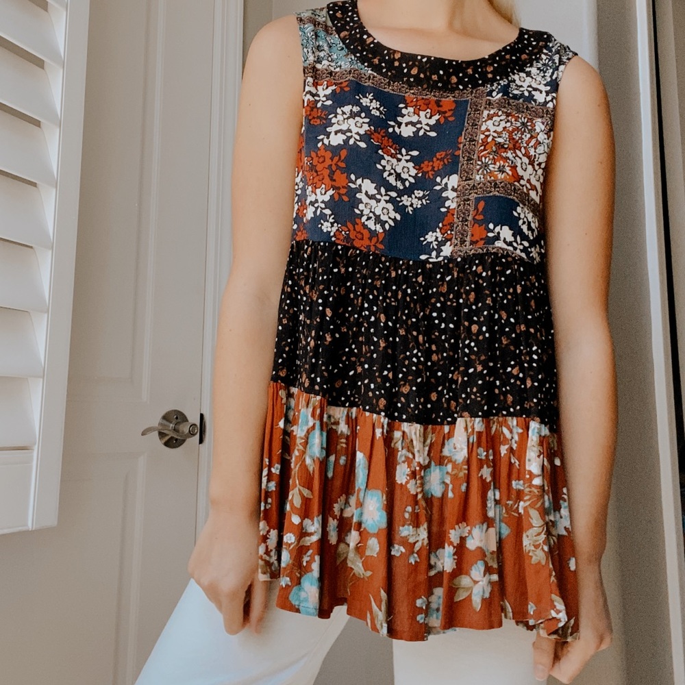 Flowy Top - Picture 2 of 3